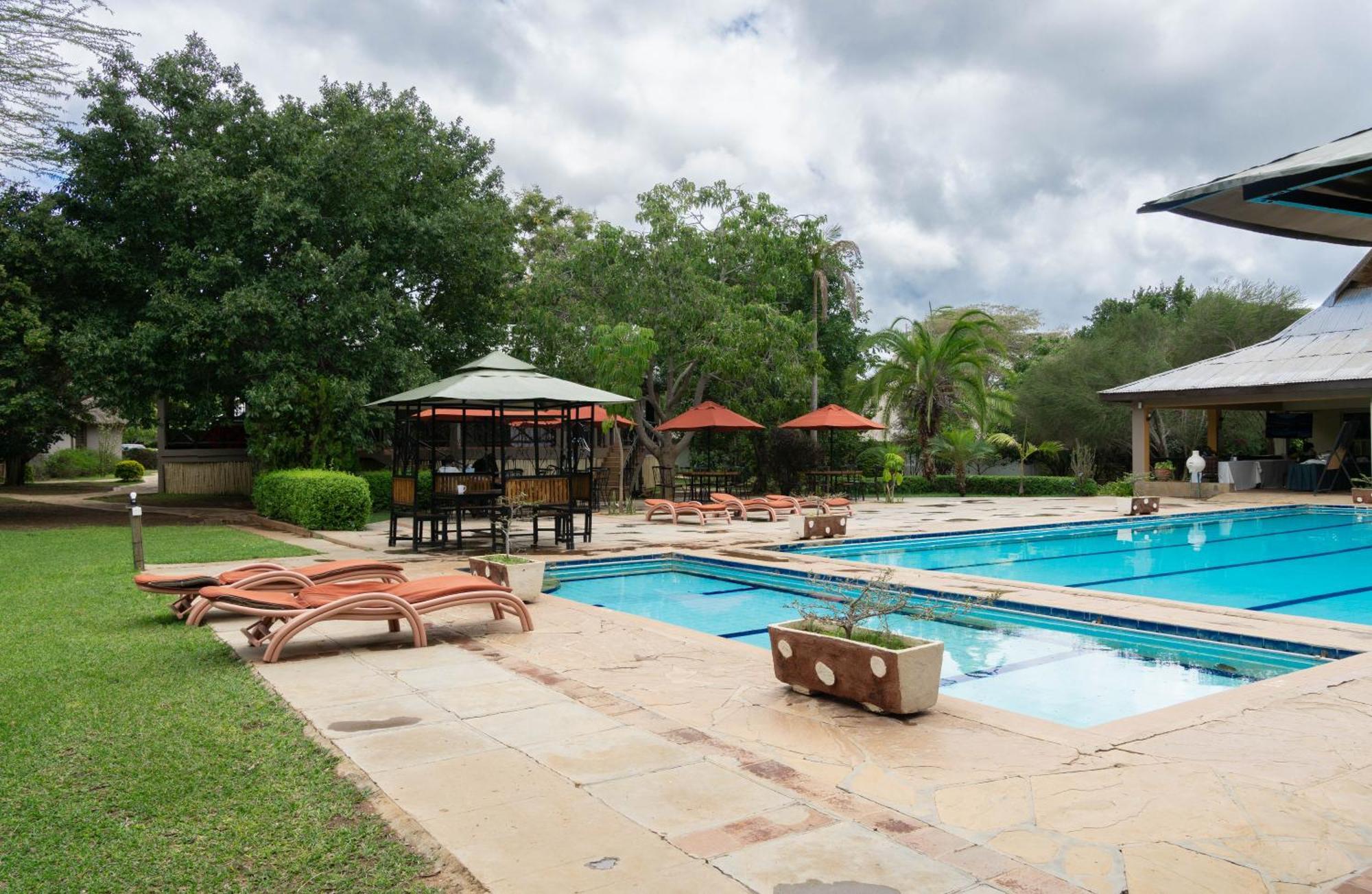Lukenya Getaway Hotel Athi River Buitenkant foto