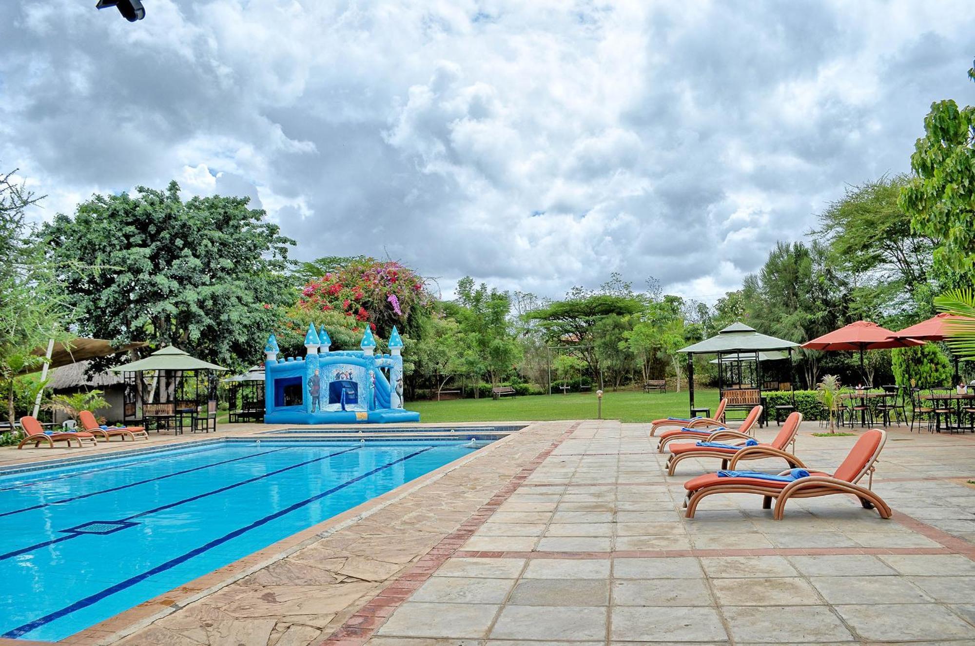 Lukenya Getaway Hotel Athi River Buitenkant foto
