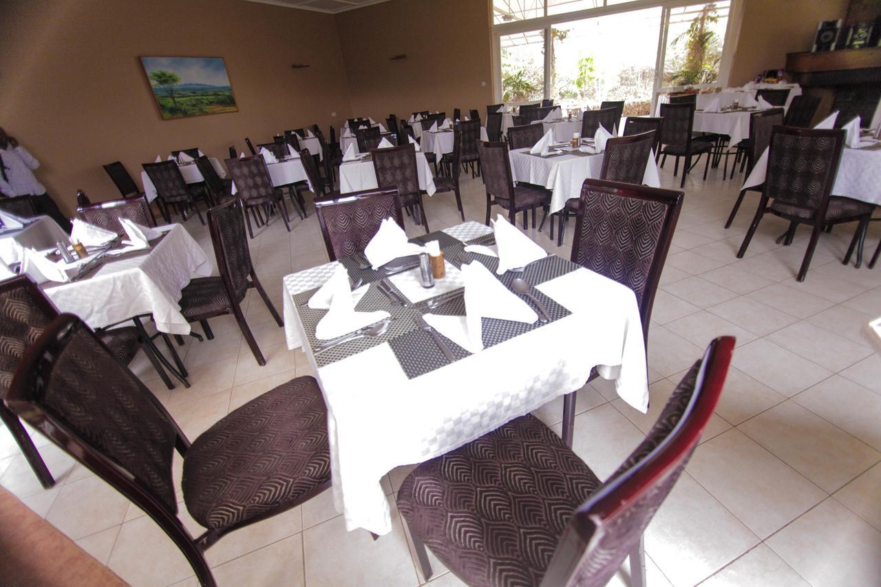 Lukenya Getaway Hotel Athi River Buitenkant foto